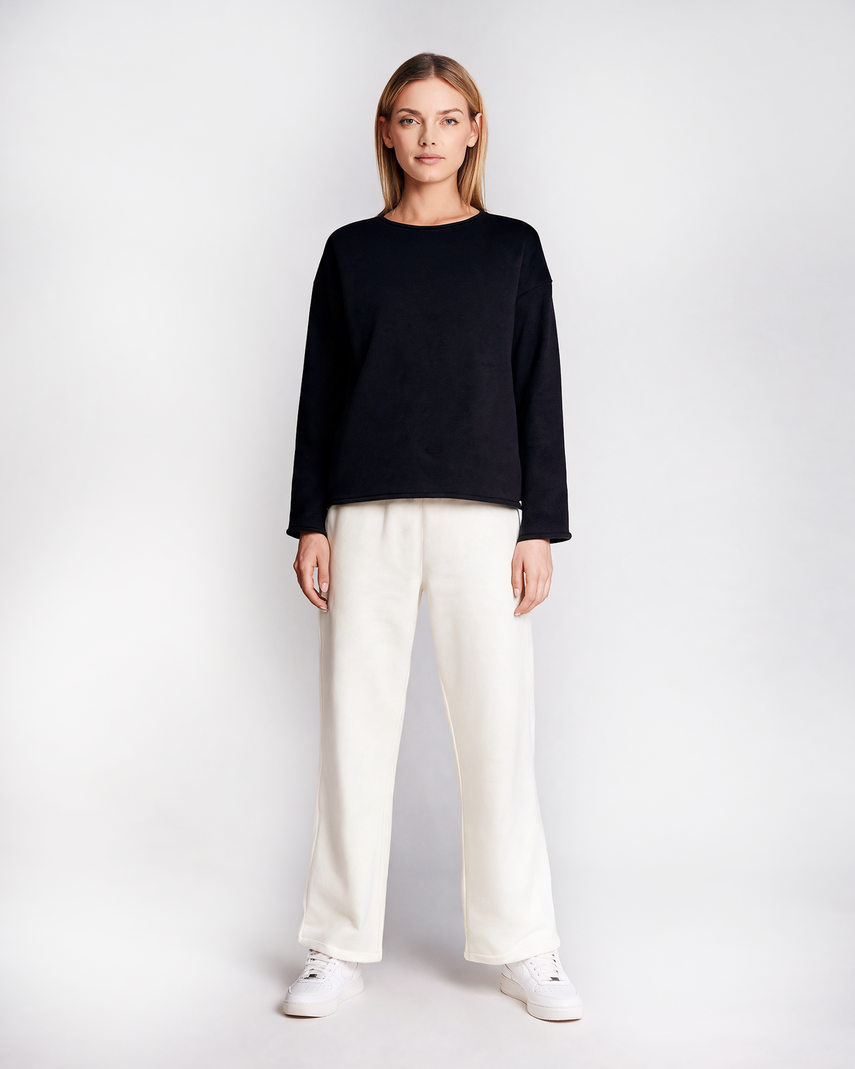 Damen Travel Set aus Sweatshirt Schwarz & Sweatpants Cloudy - Milano