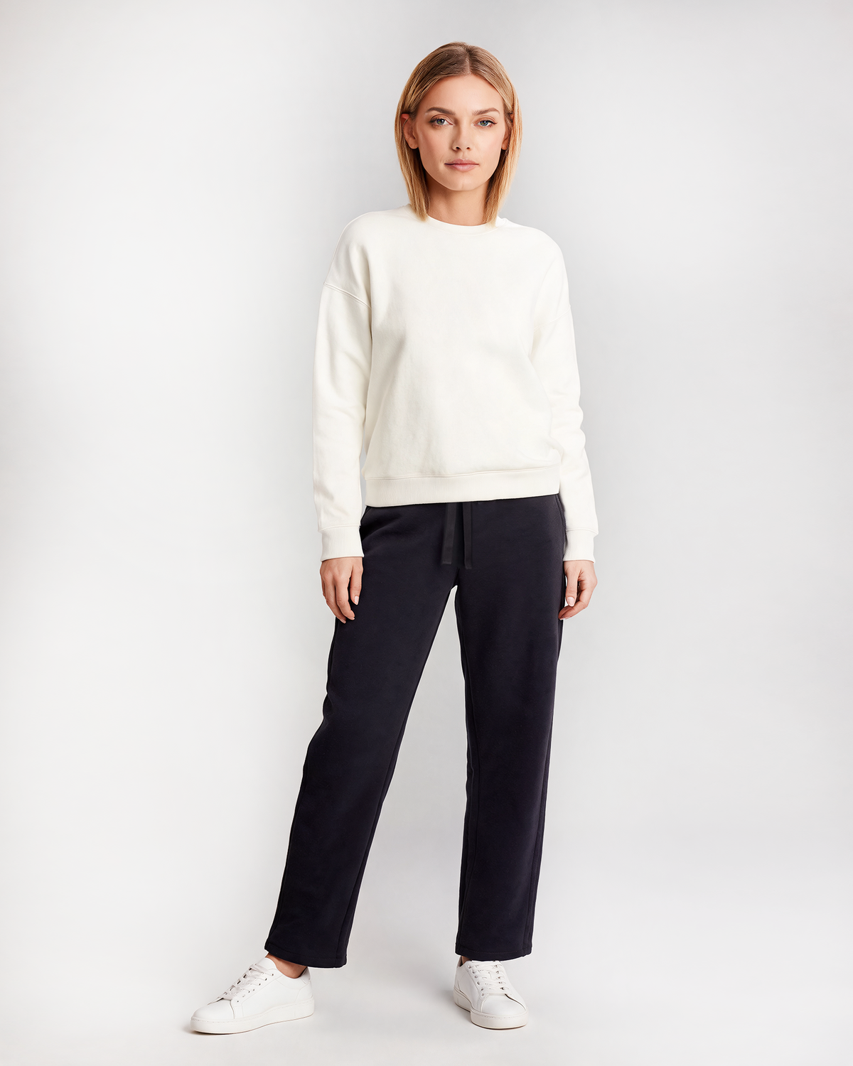 Damen Travel Set aus Sweatshirt Cloudy & Sweatpants Schwarz - Tokio